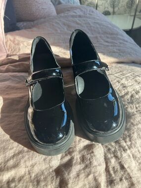 Naturalizer Girls' Black Patent Mary Janes